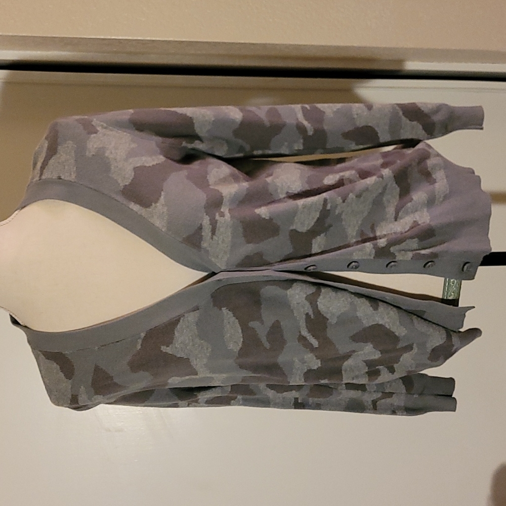 Lane Bryant Grey Camouflage Sweater 14/16